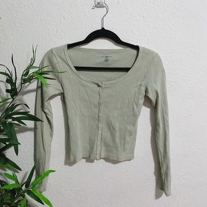 Brandy Melville long sleeve cropped 100% cotton